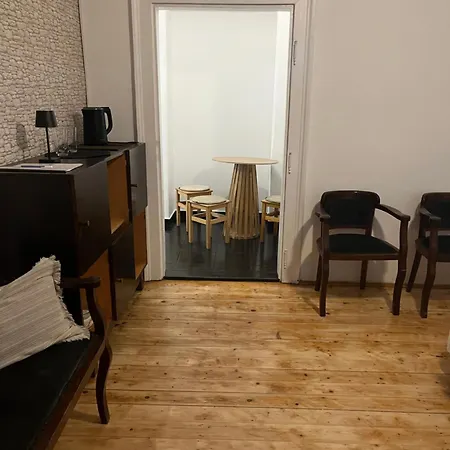 Utcara Nyilo Vác