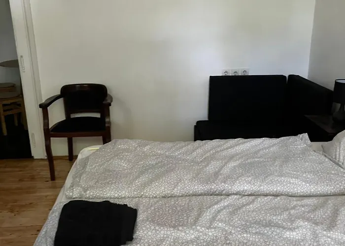 Utcara Nyilo *